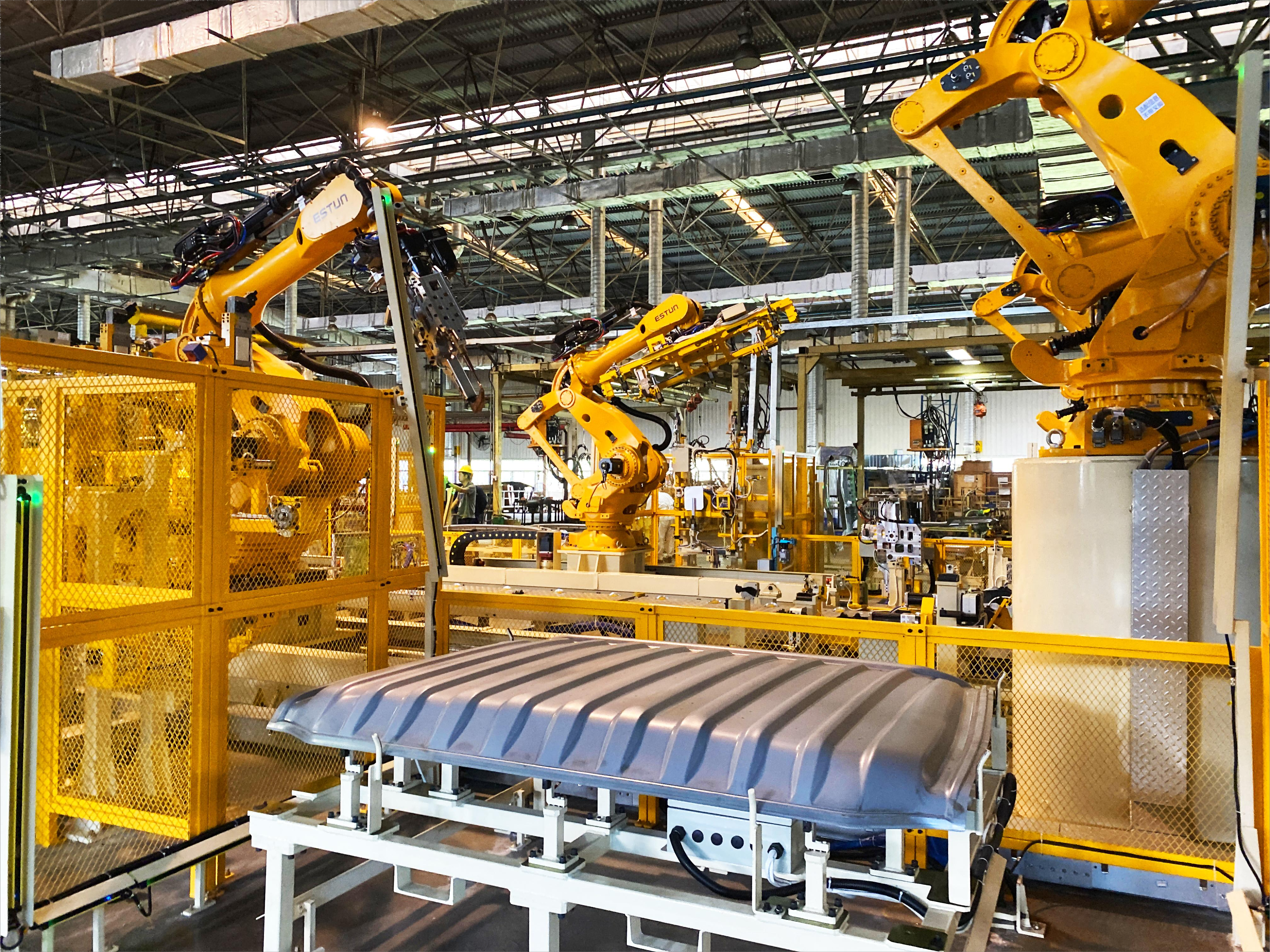 ESTUN Bedienerschulung am Industrieroboter